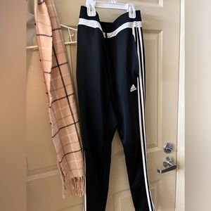 Adidas sweatpants